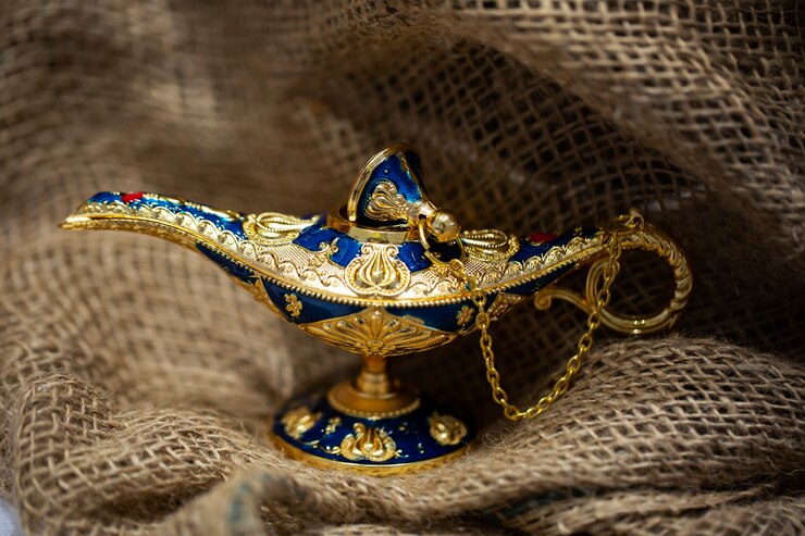 GENIE LAMP - Traditional Aladdin